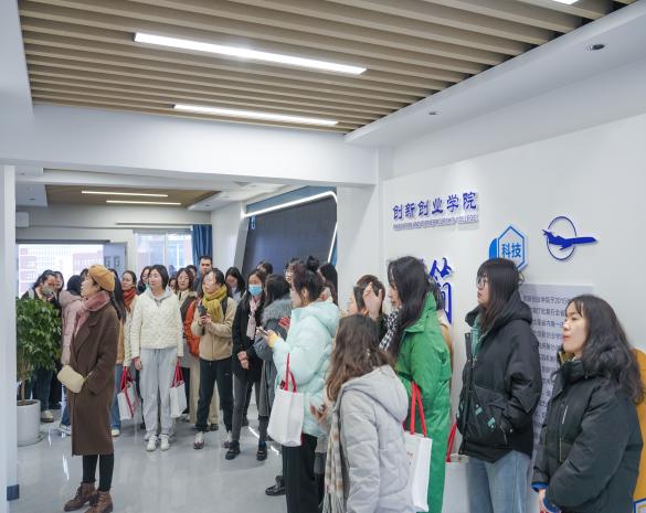 国培进高校 实践促提升！云南省职教国培到云南经济管理学院开展实践教学 第 2 张