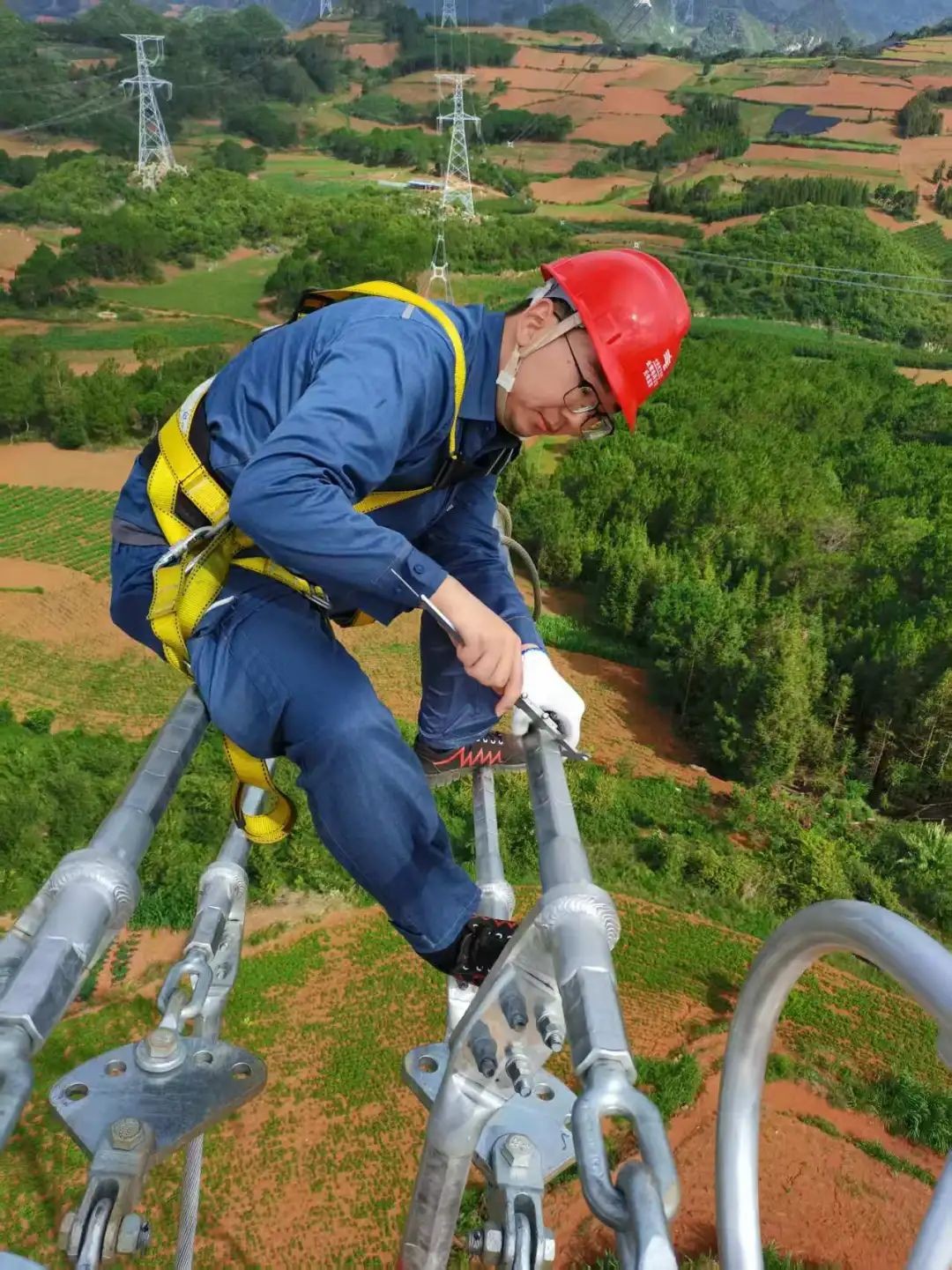 毕业入职电网!8年,他从基层干到副总监! 第 5 张 毕业入职电网!8年,他从基层干到副总监! 第 5 张