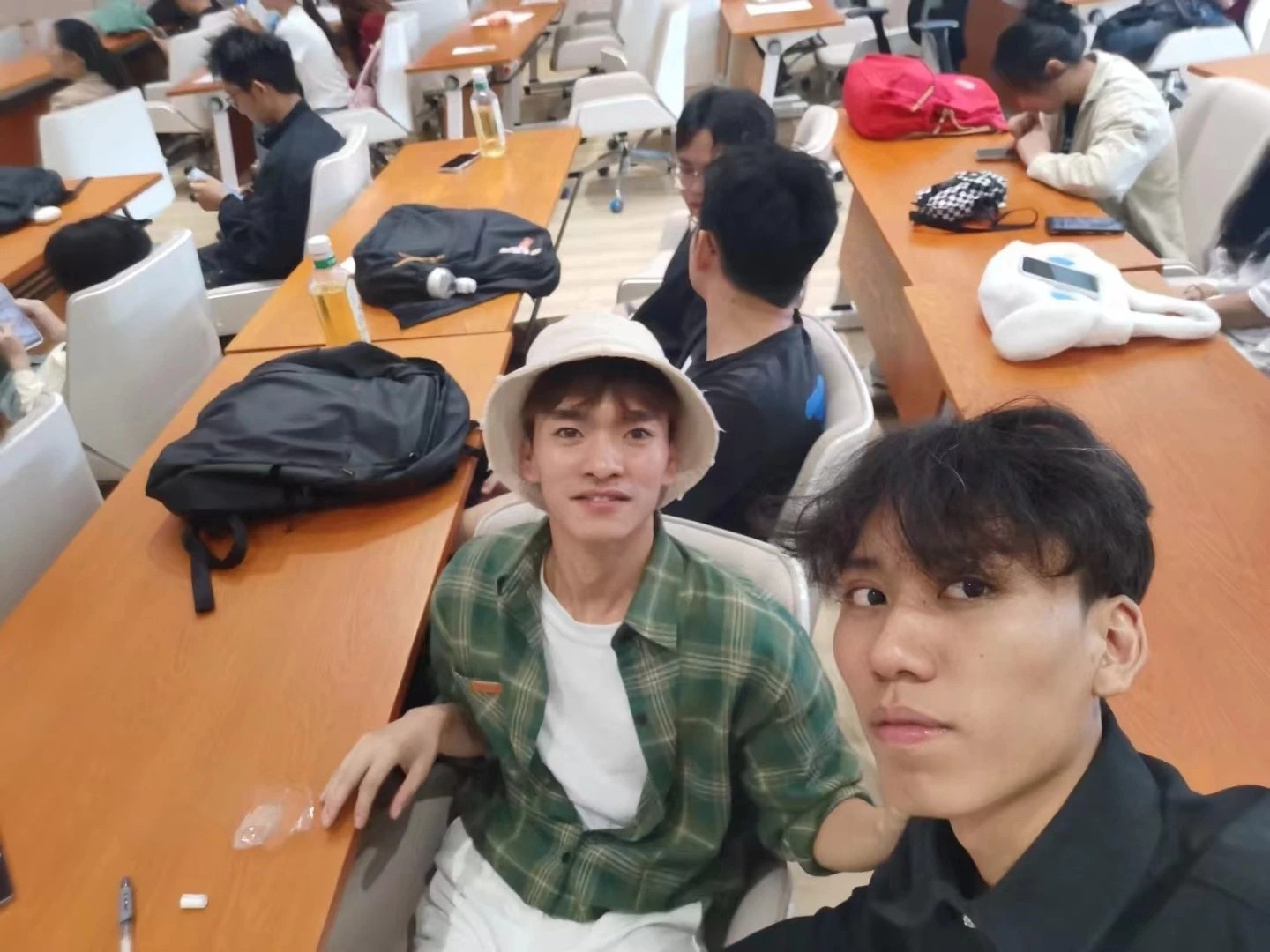 从中专生到研究生‼️他从云经管迈向更高台阶! 第 6 张 从中专生到研究生‼️他从云经管迈向更高台阶! 第 6 张