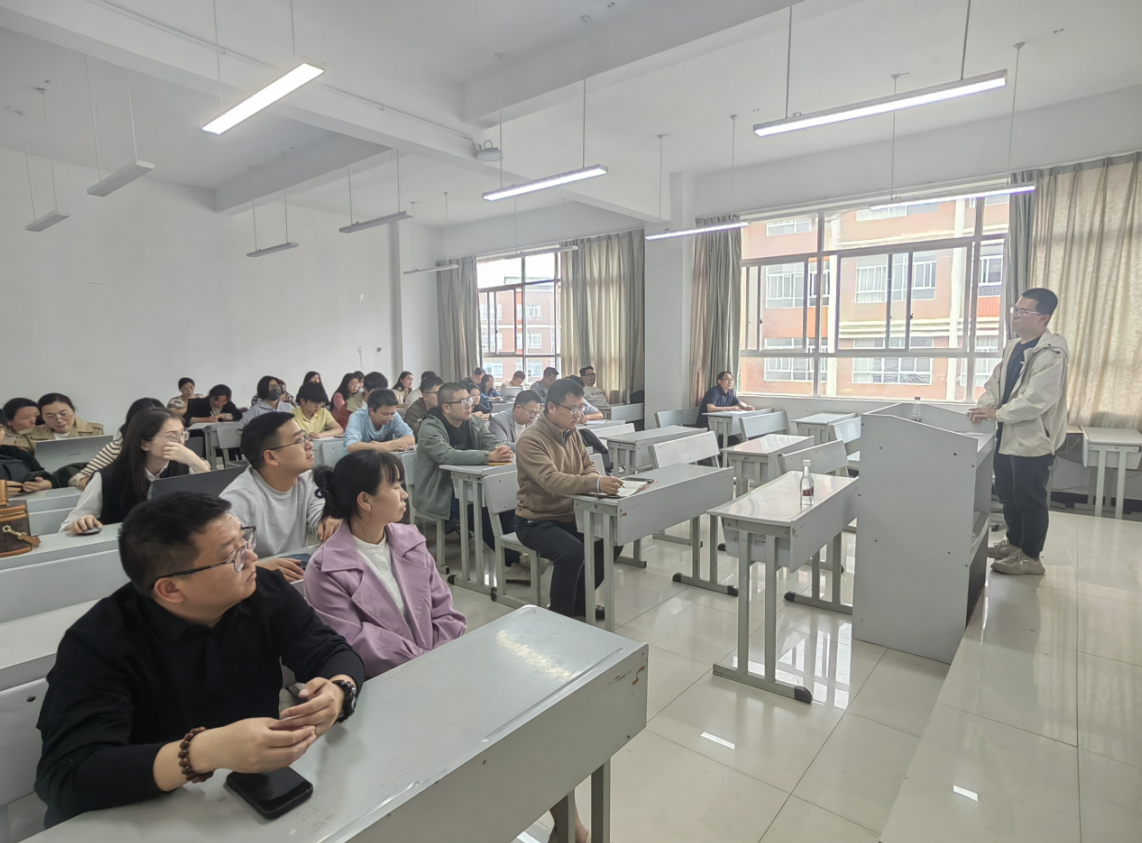 屏幕截图 2025-04-23 222437.png