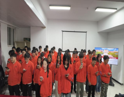 屏幕截图 2025-12-02 190210.png